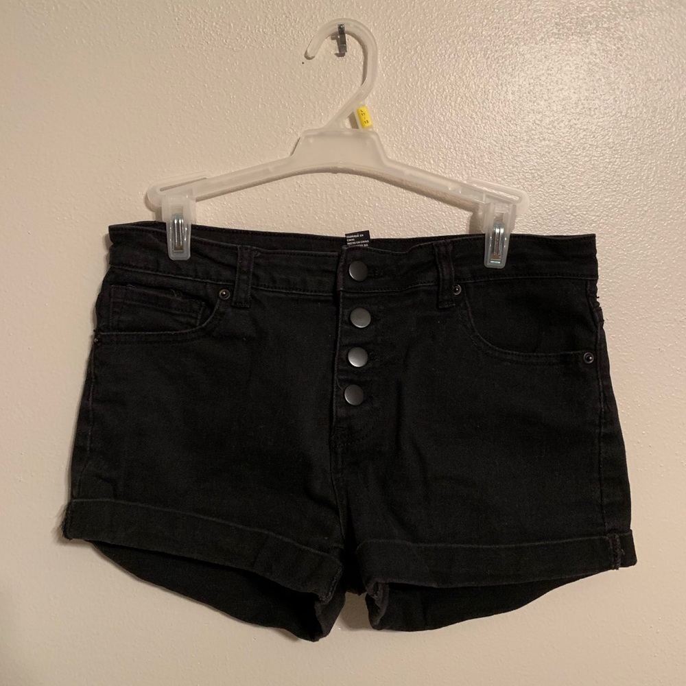 Forever 21 black denim shorts